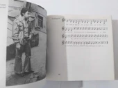 Wladimir Wyssozki / Zerresst Mir Nicht Meine Silbernen Saiten ( Moskova baskı albüm plak ) -  Hardcover (Sahafiye Kitap) thumbnail 2