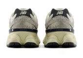 New Balance 9060 Year Of The Snake thumbnail 4