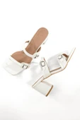Lorina Beyaz Çift Bant Kemer Tokalı Kalın Topuklu Terlik - 2