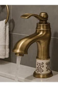 ANTİK PİRİNÇ DESENLİ LAVABO BATARYASI- SERAMİK DETAYLI- SU TASARRUFLU MUSLUK - 4