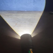 ARWOAN Şarjlı LED El Feneri Seti Güçlü ve Uzun Menzilli Profesyonel El Feneri + 4 Yedek Pil - 6