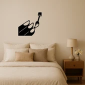 Oje Şişesi Tasarımlı MDF Duvar Tablosu thumbnail 1