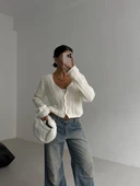 Küçük düğmeli küçük örgülü triko hırka beyaz - 2