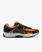 Nike Zoom Vomero 5 IF6211-700 thumbnail 1