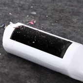 Taşınabilir Elektrostatik Hazneli Kolay Kullanımlı Rulo Şeklinde Evcil Hayvan Tüy Toplayıcı thumbnail 4