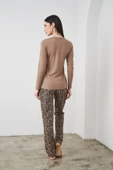Pjs 24512 Kahverengi Leopar Desenli Uzun Kollu Kadın Pijama Takımı thumbnail 5