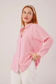 Cep Detay Çizgili Oversize Pembe Gömlek thumbnail 3