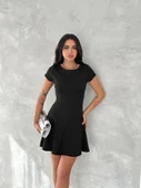 Kısa Kollu Mini Elbise - Siyah thumbnail 4