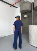 Osy Modal Yumuşak Dokulu Kumaş Kısa Kollu Bluz Rahat Pantalon Ikili Takım- Lacivert thumbnail 2
