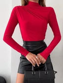 Kadın Uzun Kollu Omuz Büzgü Detay Vanezia Kumaş Bluz thumbnail 6