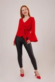 Ön Bağlamalı Volan Kol Kırmızı Bluz thumbnail 2