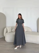 Kısa Kollu Önden Fermuarlı Çan Etekli Uzun Elbise - Antrasit thumbnail 2