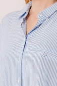 Cep Detay Çizgili Oversize Mavi Gömlek thumbnail 3