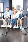 Kumandalı Tripod Telefon Tutucu Selfie Çubuğu 360 Derece Dönebilen thumbnail 2
