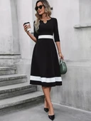 Kadın Truvakarkol Yakası Açık Blok Renkli Krep Midi Elbise thumbnail 2