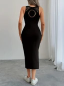 Kadın Askılı Yuvarlak Yakalı Yandan Yırtmaçlı Arkası Dantel Detaylı Viskon Elbise thumbnail 4