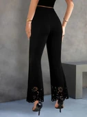 Kadın Yüksek Bel Paçaya Doğru Genişleyen Lazer çiçek Kesim Detaylı Ithal Krep Pantolon thumbnail 3