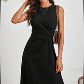 Kadın Sıfır Kollu Bisiklet Yaka Büzgülü Asimetrik Kesim Detaylı Janjan Krep Elbise thumbnail 5