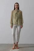 Yakası Fularlı Şifon Gömlek - Fıstık Yeşili thumbnail 6