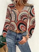 Kadın Uzun Kollu V Yakalı Desenli Süprem Bluz thumbnail 3