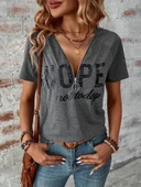 Kadın Kısa Kollu önden Fermuarlı Yazı Baskılı Viskon Bluz thumbnail 5