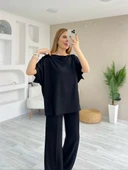 Kadın Kısa Kollu Kayık Yakalı Dikiş Izi Detaylı Viskon Iki Iplik Bluz Ve Pantolon Ikili Takım thumbnail 2