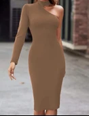 Kadın Uzun Kollu Tek Omuz Ve Kol Açık Detay Viskon Mini Boy Elbise thumbnail 5