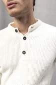 Wes Selanik Örgü 3 Düğmeli Yarım Pat Rahat Kalıp Erkek Triko Kazak - Ekru thumbnail 3