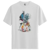 Erkek Beyaz Relaxed Fit %100 Pamuk Tişört – Suluboya Keman & Şehir İllüstrasyonu Baskılı thumbnail 4