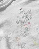 Erkek Beyaz Relaxed Fit %100 Pamuk Tişört – Suluboya Sahil Kasaba Baskılı thumbnail 3