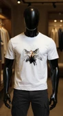 Erkek Beyaz Relaxed Fit %100 Pamuk Tişört – Büyük Ön Kartal Başı Baskılı thumbnail 1