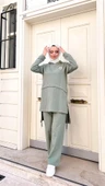 Kapşonlu Yırtmacı Bağcık Detaylı Pamuklu Tesettür Eşofman Takımı - (38-46) - 71168 - Çağla Yeşili thumbnail 6