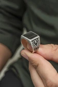Siyah Oniks Taşlı 925 Gümüş Erkek Yüzük thumbnail 7