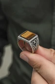 Kaplan Gözü Taşlı 925 Gümüş Erkek Yüzük thumbnail 4