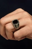 Grek Desenli Siyah Oniks Taşlı 925 Erkek Gümüş Yüzük thumbnail 5
