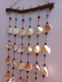 Bordo Mavi Boncuklu Deniz Kabuğu Figürlü Rüzgar Gülü thumbnail 1