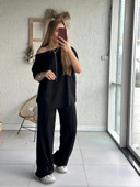 Kadın Tek Omuzdan Açık Geniş Kesim Viskon Iki Iplik Bluz Ve Pantolon Ikili Takım thumbnail 3