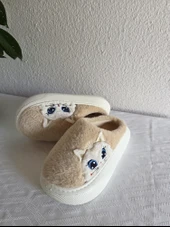 Kadın Kedili Peluş Rahat Ev Terliği 25BNT133 thumbnail 10