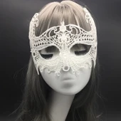 Beyaz Renk Dantel Kesim Balo Maskesi thumbnail 3