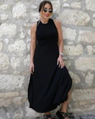 Kadın Arkadan çapraz Detay Yuvarlak Yaka Maksi Viskon Elbise thumbnail 3