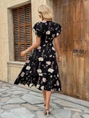 Kadın Kısa Kelebek Kollu Kruvaze Yakalı Belden Kuşaklı Midi Süprem Elbise thumbnail 2