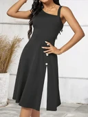 Kadın Tek Omuzu şerit Detaylı Kolsuz Yandan Düğme Detaylı Janjan Krep Elbise thumbnail 3