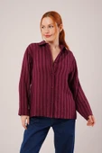 Düğmeli Ve Çizgi Detaylı Bordo Gömlek thumbnail 1