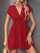 Kadın Kısa Kollu Kruvaze Yakalı Beli Lastikli Bürümcük Elbise thumbnail 2