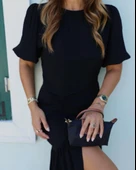 Kadın Kısa Kollu Bisiklet Yakalı Yandan Yırtmaçlı Büzgülü Janjan Krep Elbise thumbnail 4