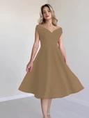 Kadın Kısa Kollu Kruvaze Yaka Eteği Volanlı Krep Elbise thumbnail 1