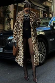 Leopar Desenli İçi Astarlı Peluş Kaban 7065 - 2