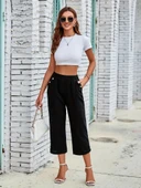 Kadın Beli Lastikli Düğme Ve Cep Detaylı Kapri Ithal Keten Pantolon thumbnail 2