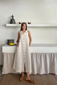 KETEN ÖNDEN DÜĞMELİ KOLSUZ GÖMLEK YAKA ELBİSE - Beyaz thumbnail 3