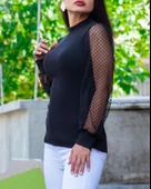 Kadın Siyah Kolu Tül Detaylı Yarım Balıkçı Kaşkorse Bluz thumbnail 5